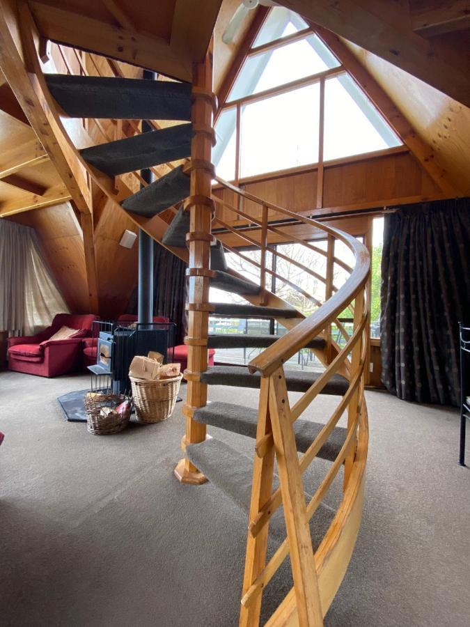 9 Chalet Cres 汉默温泉 外观 照片