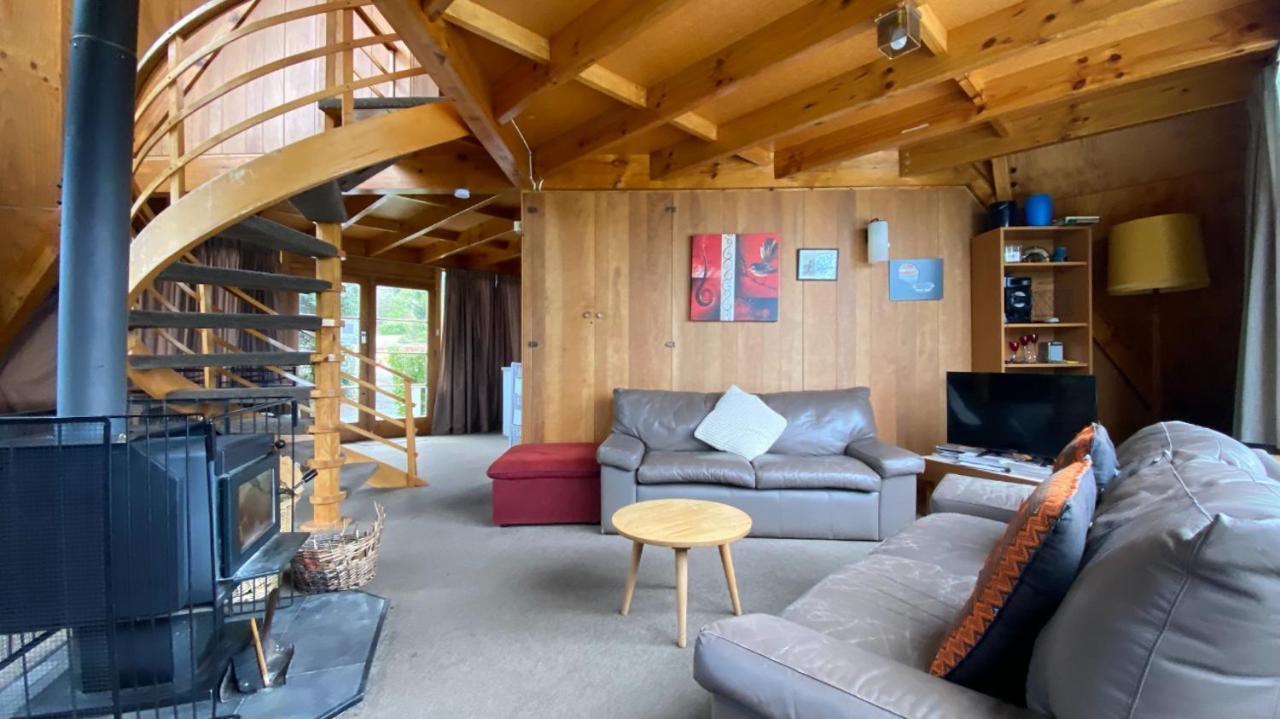 9 Chalet Cres 汉默温泉 外观 照片